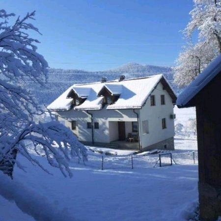 Holiday House Marija Villa Otocac Bagian luar foto