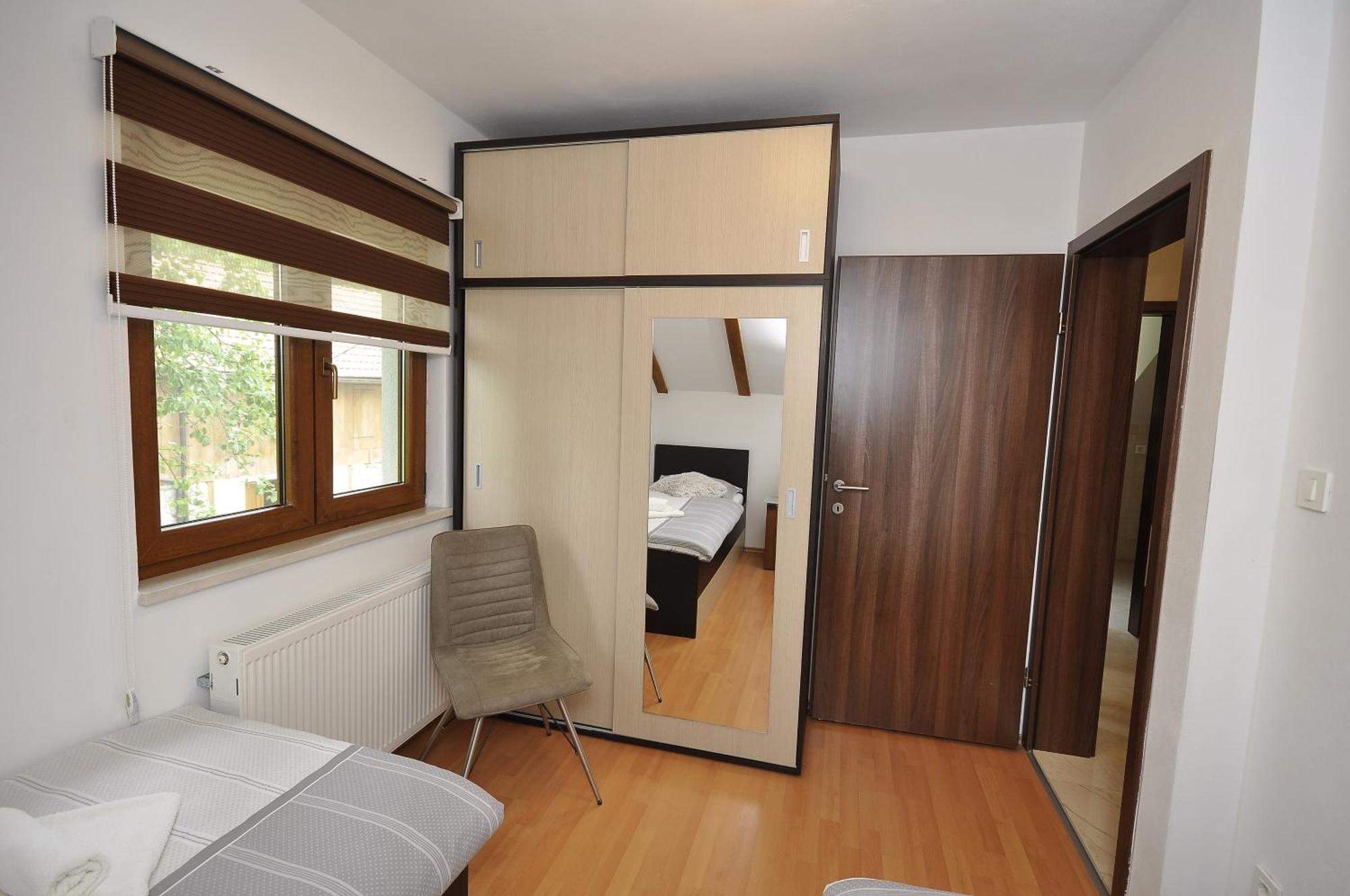 Holiday House Marija Villa Otocac Bagian luar foto