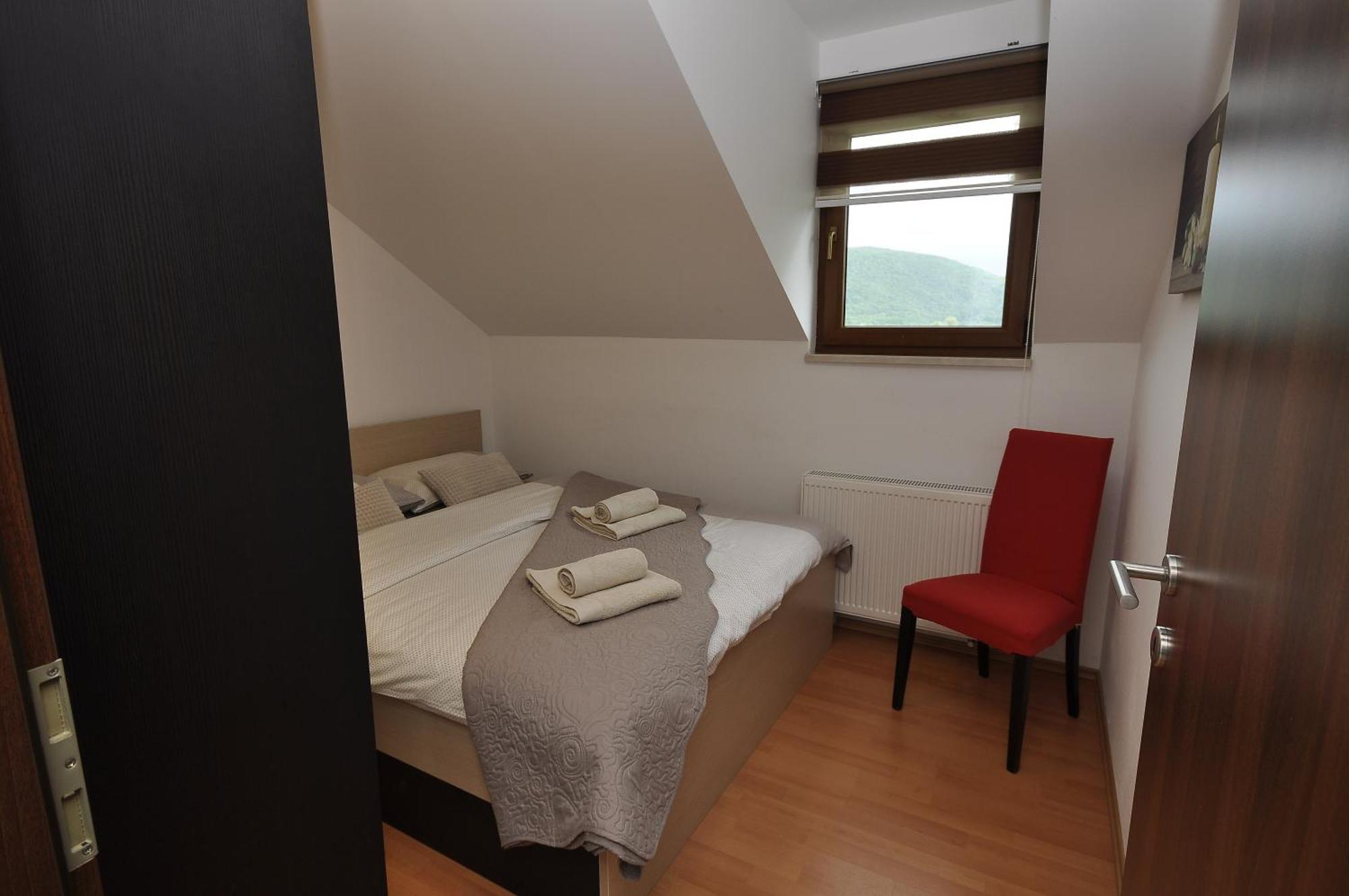 Holiday House Marija Villa Otocac Bagian luar foto